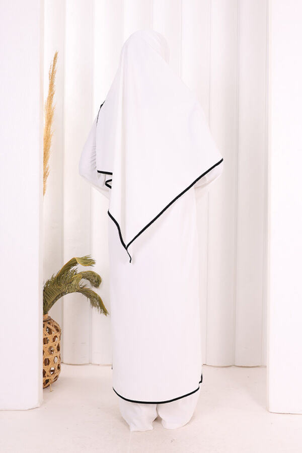 Hac Umre Biyeli Pantolonlu Tunik Takım ŞAL HEDİYE 8001 Ekru-Siyah - 4