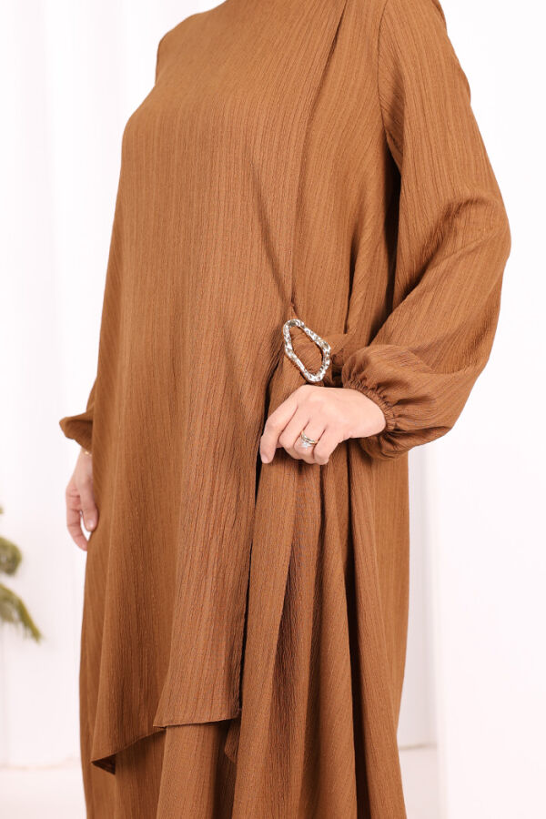 Broş Detaylı Pantolon Takım 8011 Kahverengi - 6