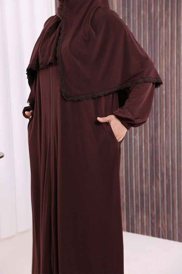 Dantel Detay Şallı Namaz Feracesi 6010 Kahverengi - 6