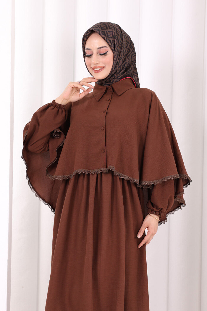 Güpür Detay Pelerinli Elbise 6079 Kahverengi - 6