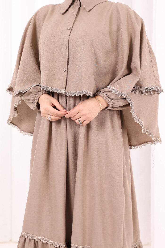 Güpür Detay Pelerinli Elbise 6079 Vizon - 6