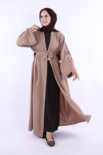 Nakış İşleme Detaylı Bel Kuşaklı Abaya 7898 Vizon - Bym Fashion