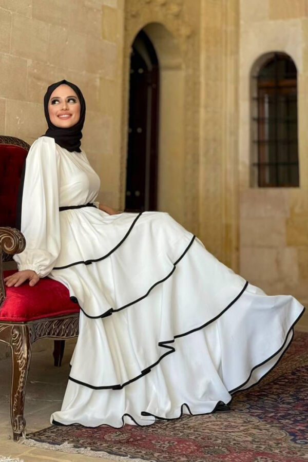 Kleid mit Lagendetail und Taillengürtel 6029 Ecru - 3